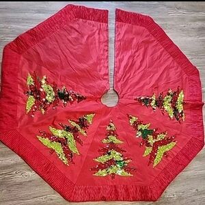 Tree Skirt Christmas Holiday Elegant Red  Satin Pleated Trim Sequins 45”…